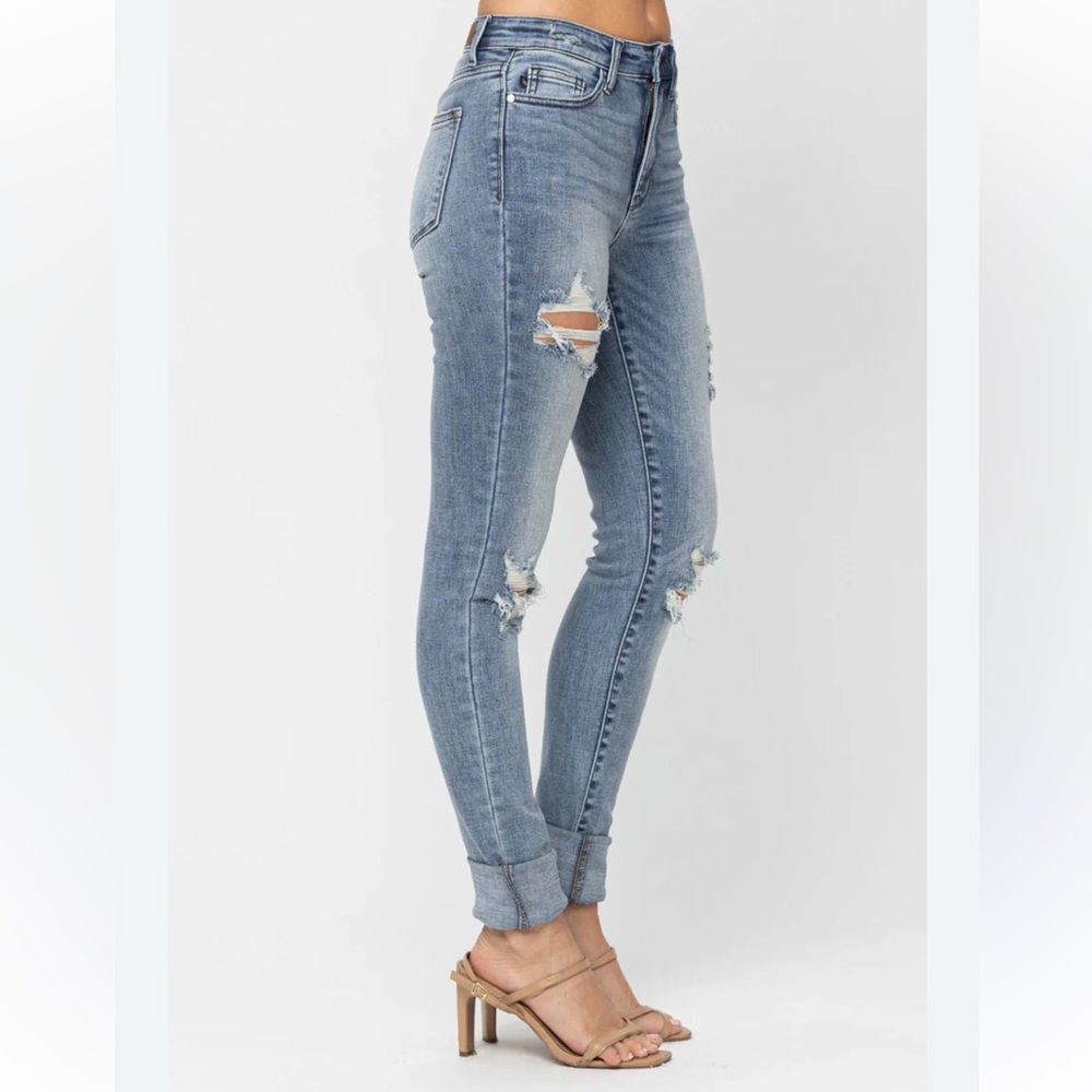 Judy Blue High Waisted Long Inseam Destroyed Skinny size 5/27